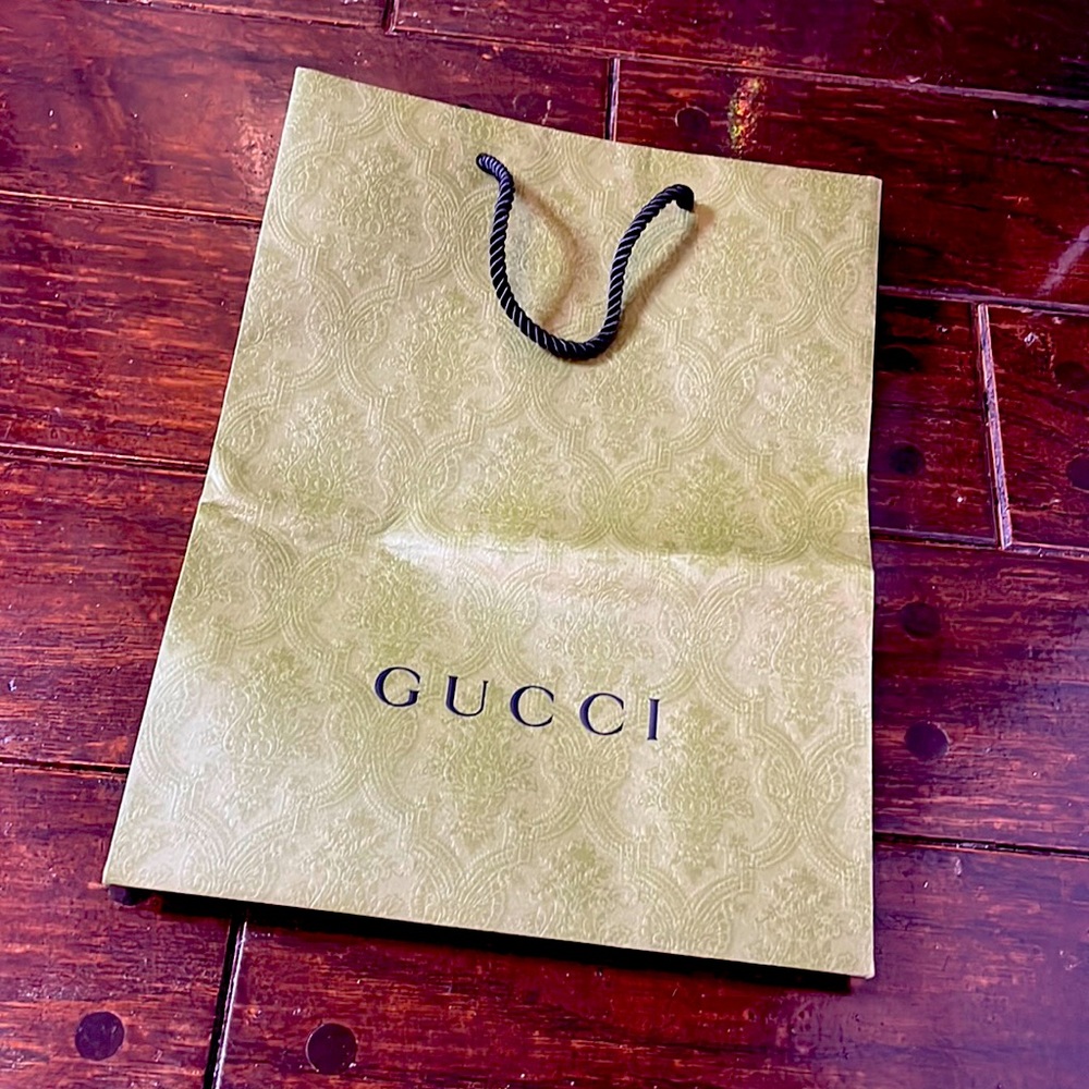 Gucci gift bag